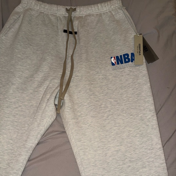 Essentials NBA Sweatpants Size L